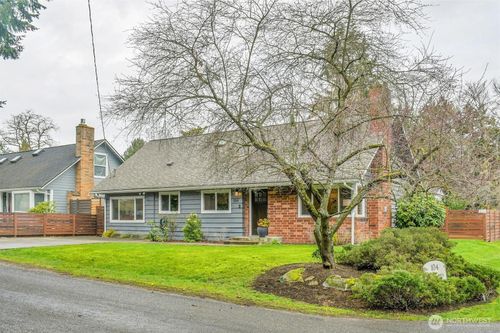 104 Nw 137th St, Seattle, WA, 98177-3909 | Card Image