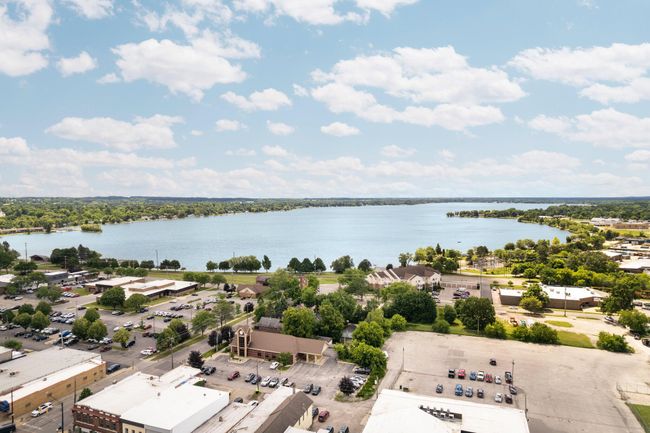 UNIT-104 - 301 N Lake St, Condo with 2 bedrooms, 2 bathrooms and null parking in Cadillac MI | Image 34