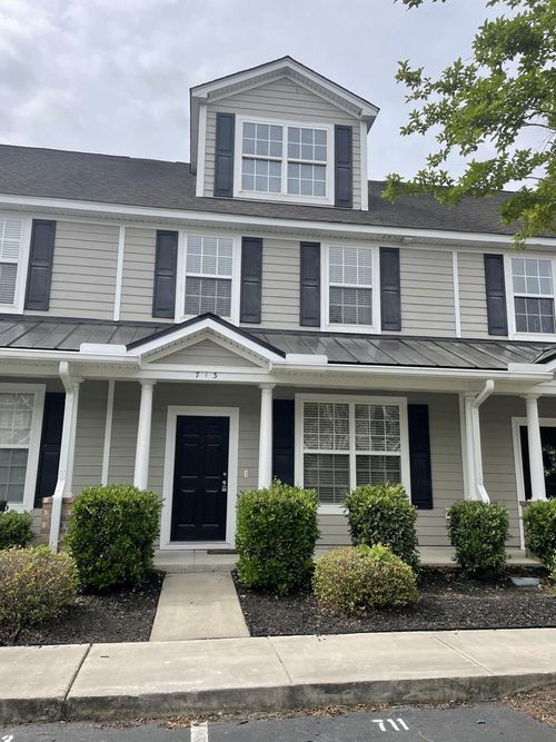 713 Hemingway Cir, Summerville, SC, 29483-8053 | Card Image