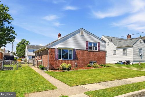 509 Springfield Ave, FOLSOM, PA, 19033-1518 | Card Image