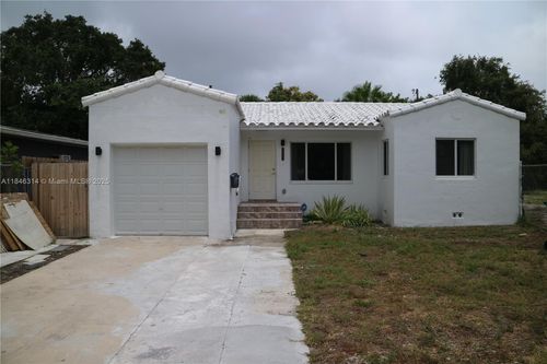 1904 Se 1st Ave, Fort Lauderdale, FL, 33316-2804 | Card Image