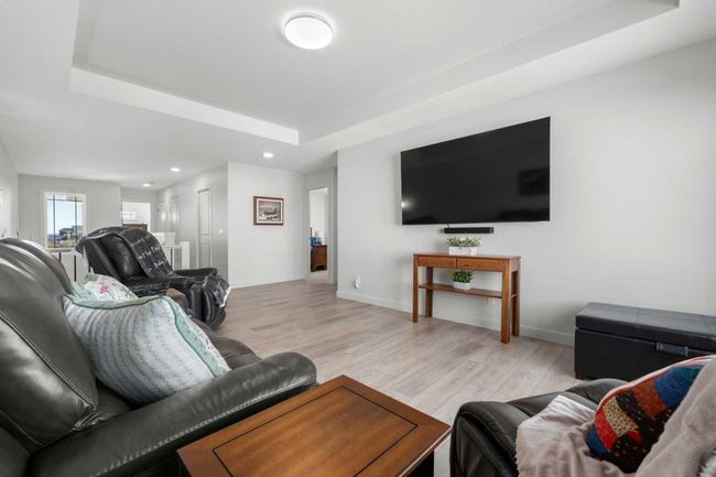 44 Emberside Green, House other with 3 bedrooms, 3 bathrooms and 4 parking in Cochrane AB | Image 25