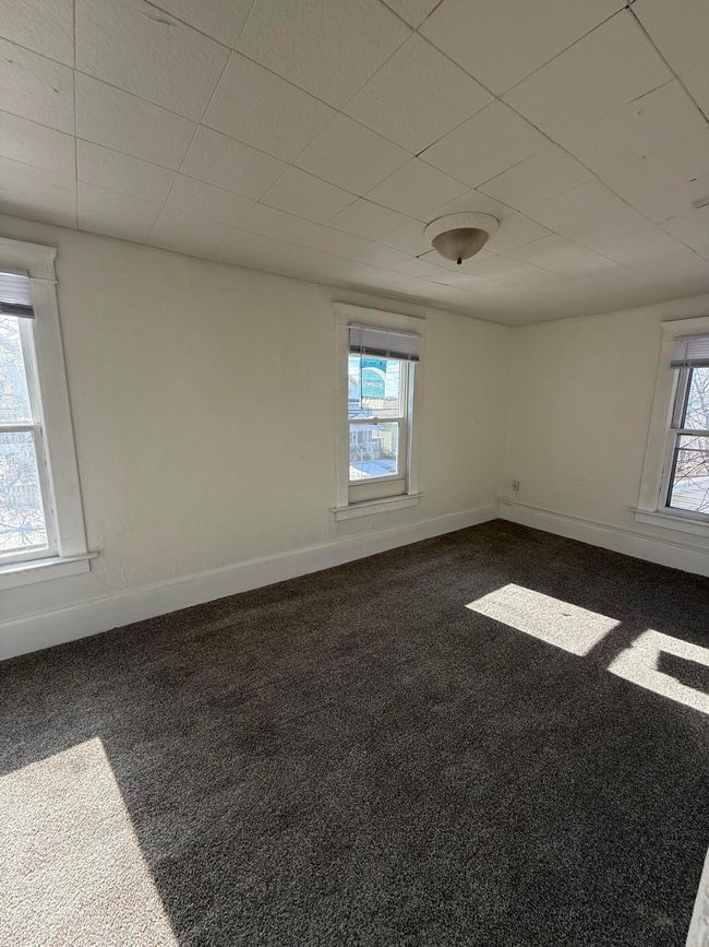 811 Larned St, Home with 0 bedrooms, 0 bathrooms and 4 parking in Lansing MI | Image 18