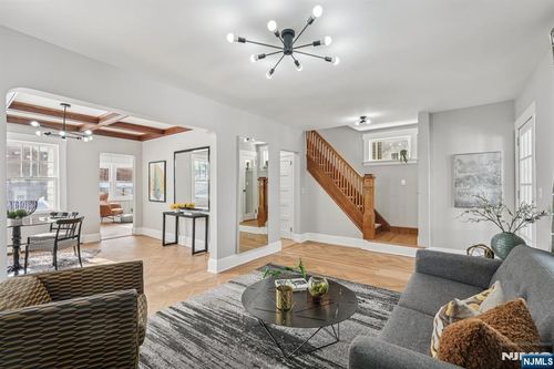 201 Preston St, Ridgefield Park, NJ, 07660-1511 | Card Image