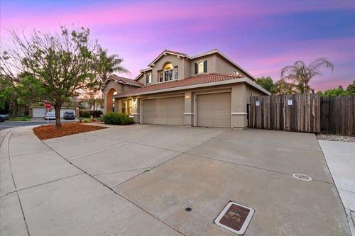 201 Pepper Tree Court, Roseville, CA, 95747 | Card Image