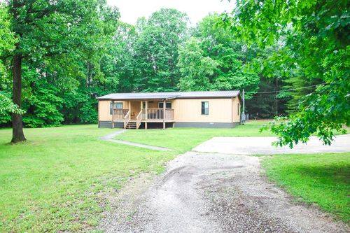 541 Toy Slatten Rd, Sparta, TN, 38583-6909 | Card Image