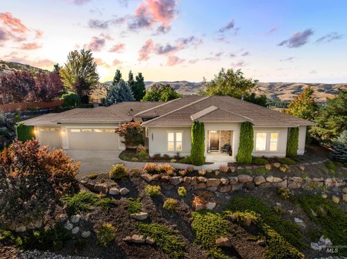 3887 W Deerpath Dr, Boise, ID, 83714-8868 | Card Image