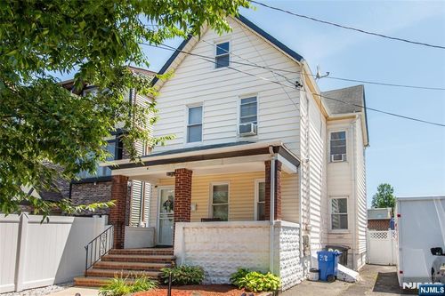 38 Salter Pl, Belleville, NJ, 07109-1127 | Card Image
