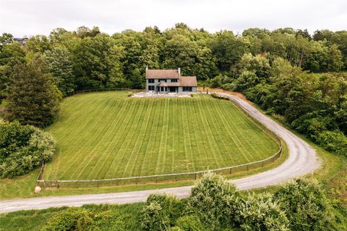 57 Frese Rd, Hudson, NY, 12534-4102 | Card Image