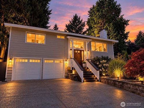 10929 Ne 116th Pl, Kirkland, WA, 98034-7012 | Card Image