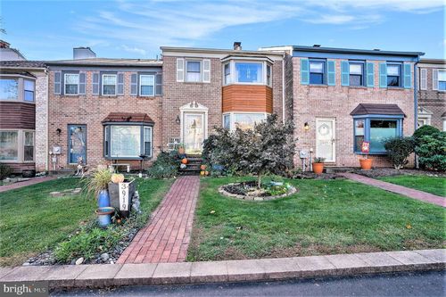 3919 Gatehouse Ln, SKIPPACK, PA, 19474 | Card Image