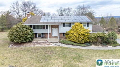 2152 Amlisa Rd, Nazareth, PA, 18064-8714 | Card Image