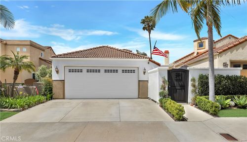 718 Via Nublado, San Clemente, CA, 92672 | Card Image