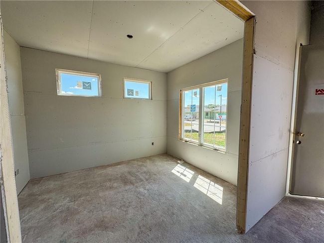 Study/Office | Image 9