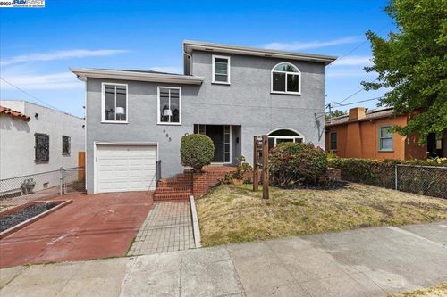 955 Virginia St, Berkeley, CA, 94710-1850 | Card Image