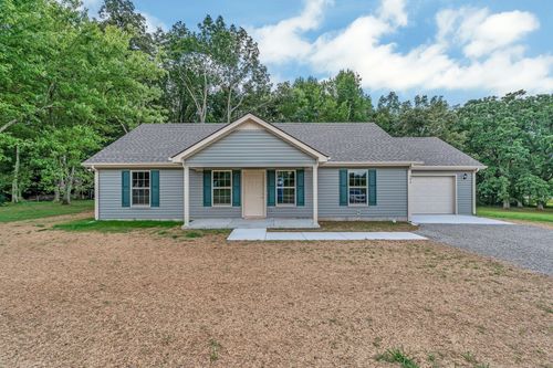 393 Flowertown Rd, Normandy, TN, 37360-7933 | Card Image