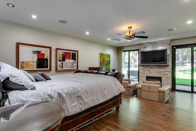 40 Eagle Ridge Pl Sw, House other with 5 bedrooms, 5 bathrooms and 8 parking in Calgary AB | Image 26