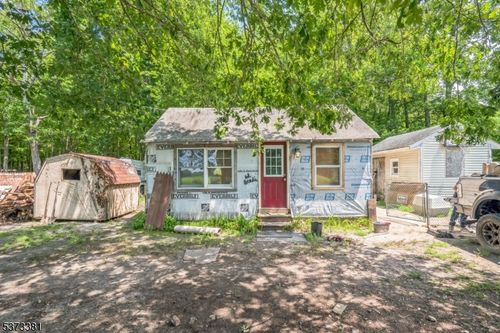 281 Fortescue Rd, Newport, NJ, 08345-2011 | Card Image