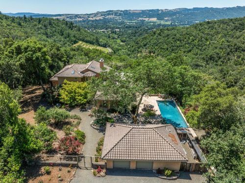 17485 Mallard Ln, Sonoma, CA, 95476 | Card Image