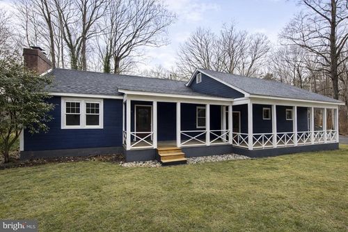 2367 N Lakeshore Dr, LOUISA, VA, 23093-7000 | Card Image