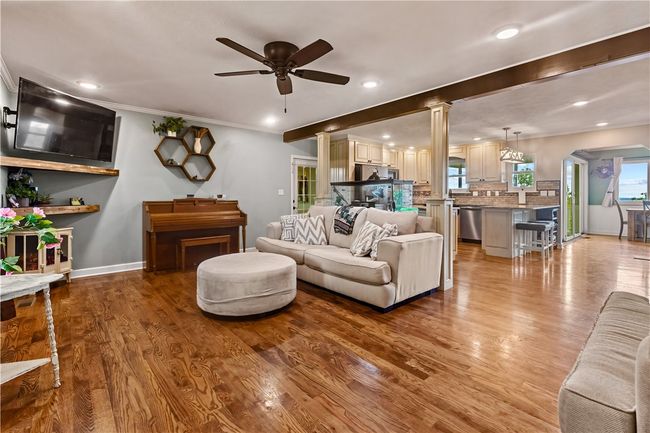 10908 Pecks Dr, House other with 4 bedrooms, 3 bathrooms and null parking in Harrison AR | Image 5