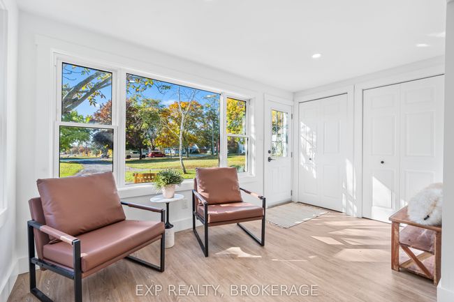 412 Bloomfield Main St, House other with 4 bedrooms, 1 bathrooms and 4 parking in Bloomfield ON | Image 5