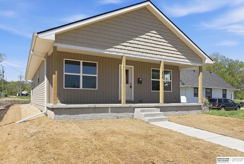 2214 N 26th St, Omaha, NE, 68111 | Card Image
