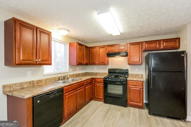1206 Brockdell Ct, House other with 3 bedrooms, 2 bathrooms and null parking in Norcross GA | Image 8