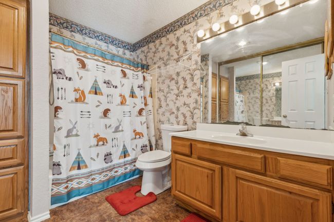 116 Wilshire Ct, Townhouse with 2 bedrooms, 2 bathrooms and null parking in Irving TX | Image 13