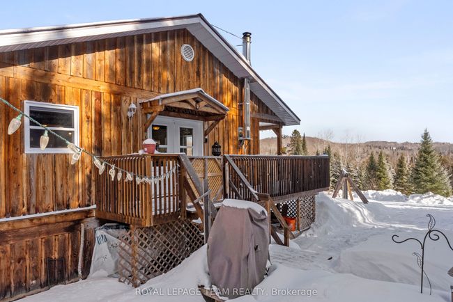 105 Heins Rd, House other with 2 bedrooms, 1 bathrooms and 10 parking in Palmer Rapids ON | Image 35