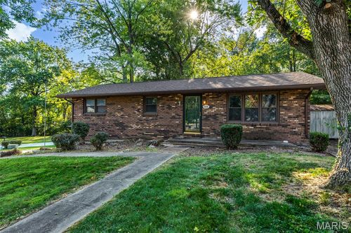 609 Grant St, Bethalto, IL, 62010-1128 | Card Image