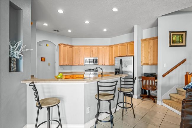 12801 Stanwyck Cir, House other with 4 bedrooms, 3 bathrooms and null parking in TAMPA FL | Image 8