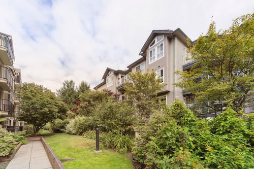 211-8115 121a St, Surrey, BC, V3W1J2 | Card Image