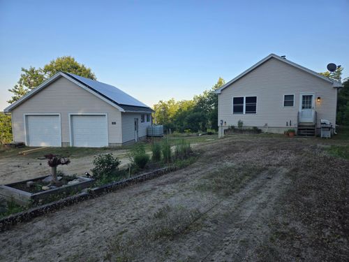 12 Alexander Ln, Poland, ME, 04274-6558 | Card Image