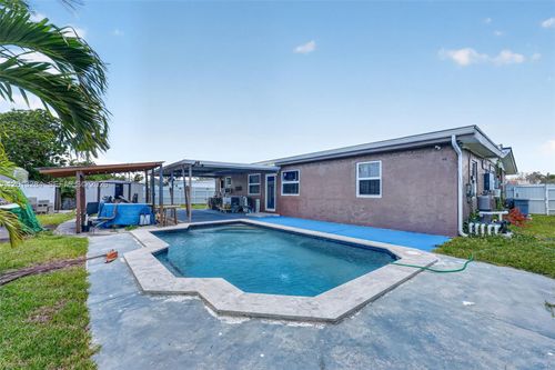 15104 Sw 304th Ter, Homestead, FL, 33033-4422 | Card Image