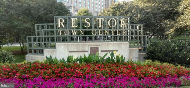 UNIT-907 - 11990 Market St, Condo with 3 bedrooms, 2 bathrooms and null parking in RESTON VA | Image 78