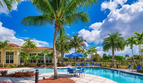 306-10170 Sw 7th St, Pembroke Pines, FL, 33025-1089 | Card Image