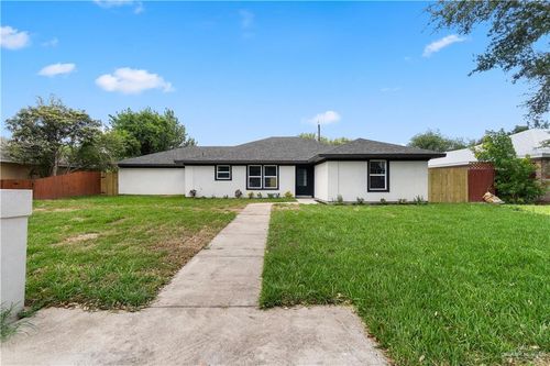 113 E Hibiscus Avenue, Mcallen, TX, 78501 | Card Image