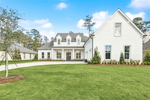347 Memphis Trce, Covington, LA, 70433-4572 | Card Image