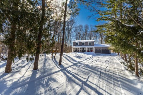 6556 Mcniven Road, Burlington, ON, L7P0K5 | Card Image