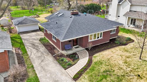 1327 59th Street, Downers Grove, IL, 60516 | Card Image