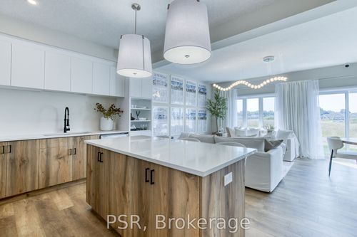 93 Rivergreen Cres, Cambridge, ON, N1S0G1 | Card Image