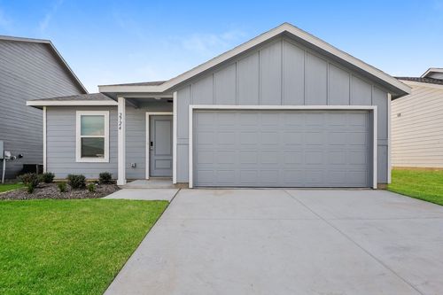 2724 Mistwood Dr, Fort Worth, TX, 76108-7402 | Card Image