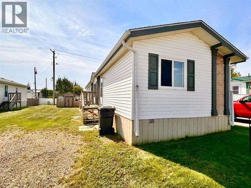 349 Railway Ave W, Duchess, AB, T0J0A1 | Card Image