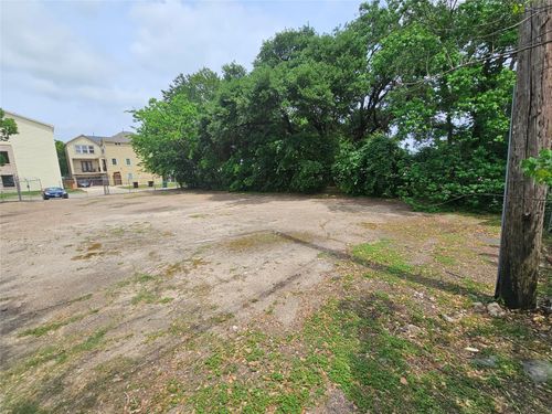 3330 Kilgore St, Houston, TX, 77021-2226 | Card Image