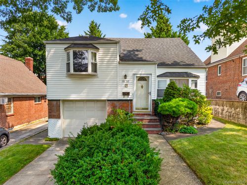 151-57 28th Avenue, New York, NY, 11354 | Card Image