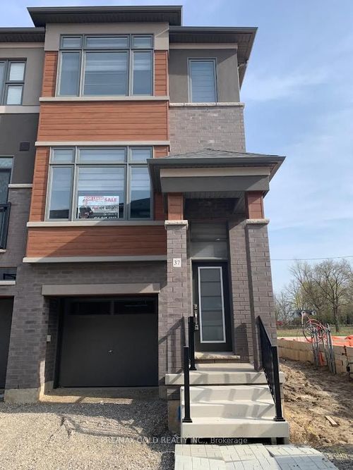 37-313 Conklin Rd, Brantford, ON, N3T5L5 | Card Image