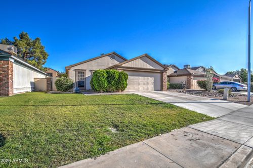 815 E Calle Del Norte, Chandler, AZ, 85225-0916 | Card Image
