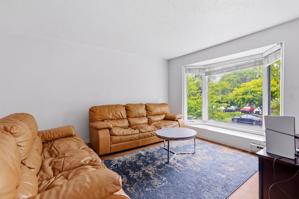 Residential in Gatineau (Hull) 5