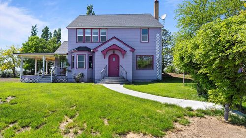 411 Moon Rd., Connell, WA, 99326 | Card Image